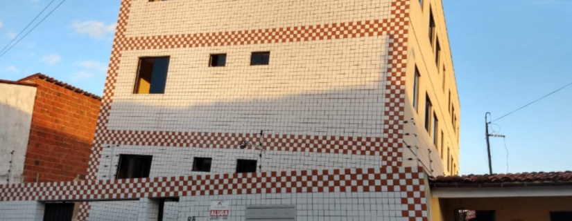 Colunas Estouram E Predio Residencial Corre Risco De Desabar Em Fortaleza Entenda Importancia Da Engenharia Diagnostica Inbec Pos Graduacao Especializacao Engenharia Arquitetura