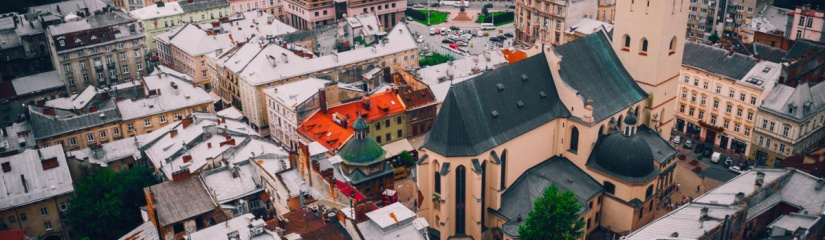 Marcos arquitetônicos ucranianos enfrentam ameaça de destruição